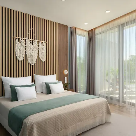 Hotel Evergreen Health Longevity