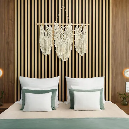 Evergreen Health Longevity Hotel 5*
