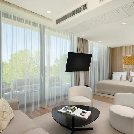Evergreen Health Longevity Hotel Kehidakustány