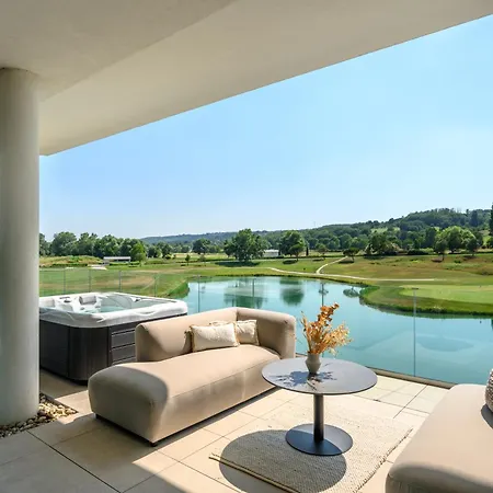Evergreen Health Longevity 5*